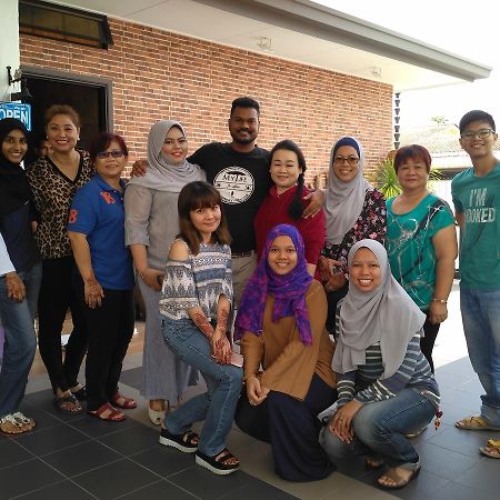 Austin Guesthouse Ipoh Bagian luar foto